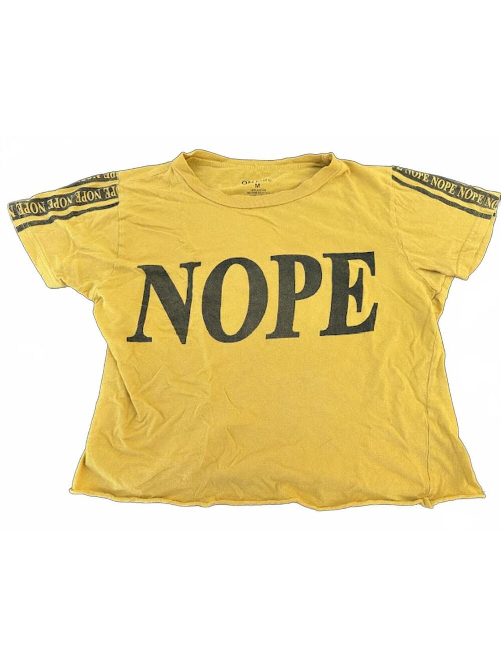 4 Cropped Graphic Tees Bundle Women’s M